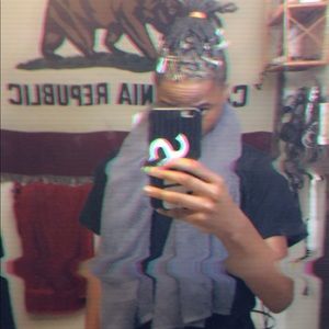 Meet your Posher, Elijah